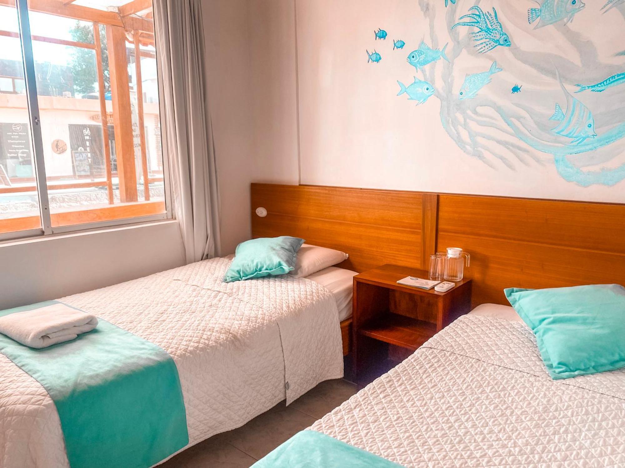 بْوُرتو فيلاميل Hotel Coral Blanco With High Speed Internet Starlink And Galapagos Tour Operator المظهر الخارجي الصورة
